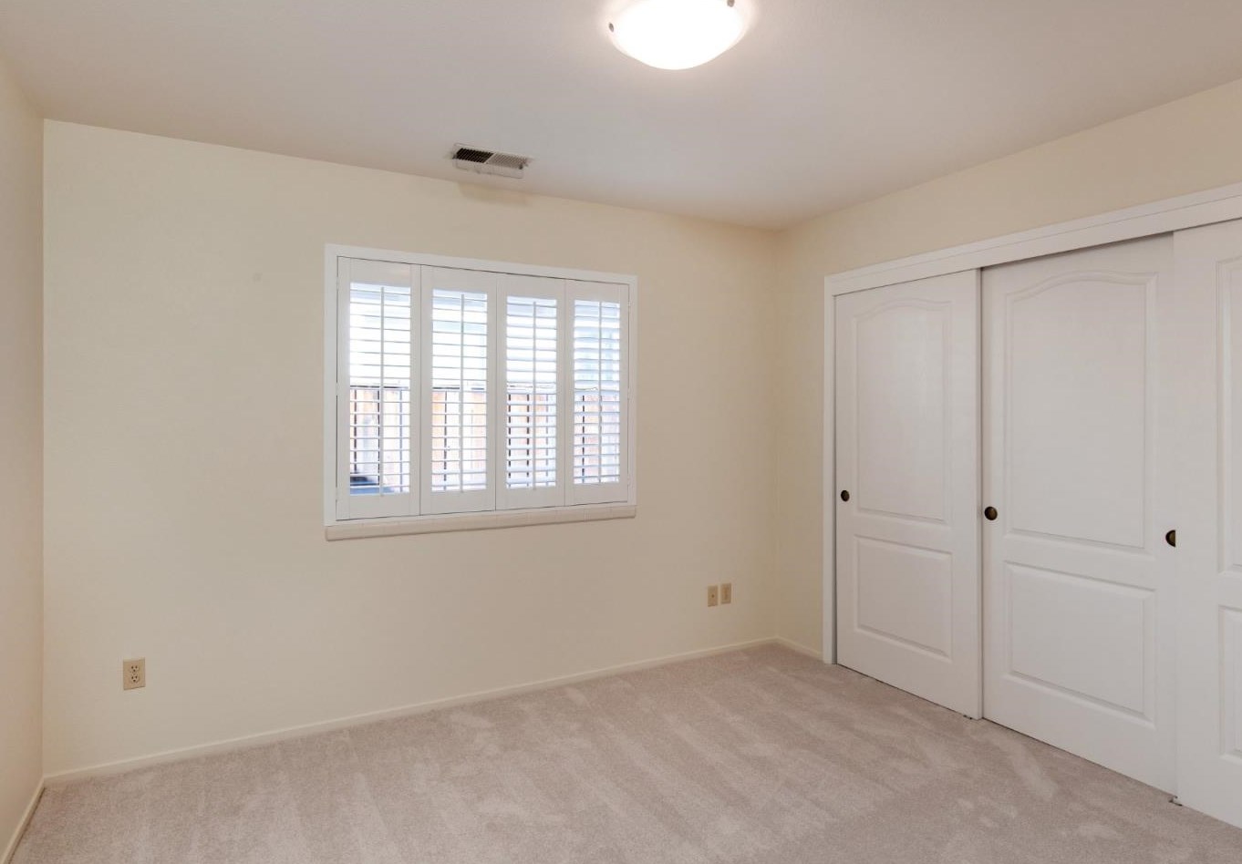 10243 Glencoe Dr, Cupertino CA  95014-1811 exterior