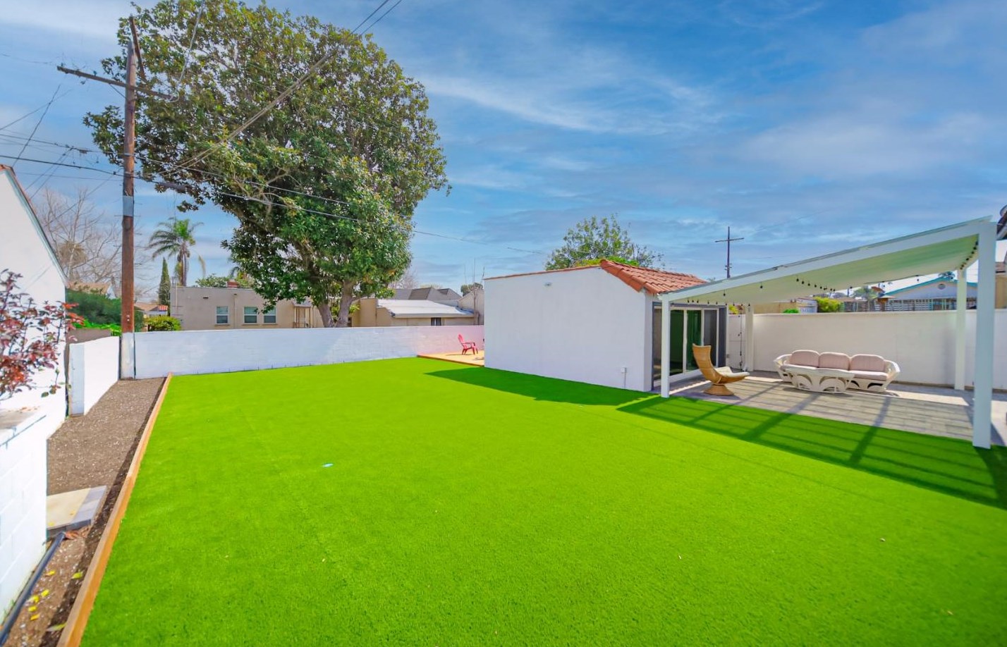 8946 La Salle Ave, Los Angeles CA  90047-3603 exterior