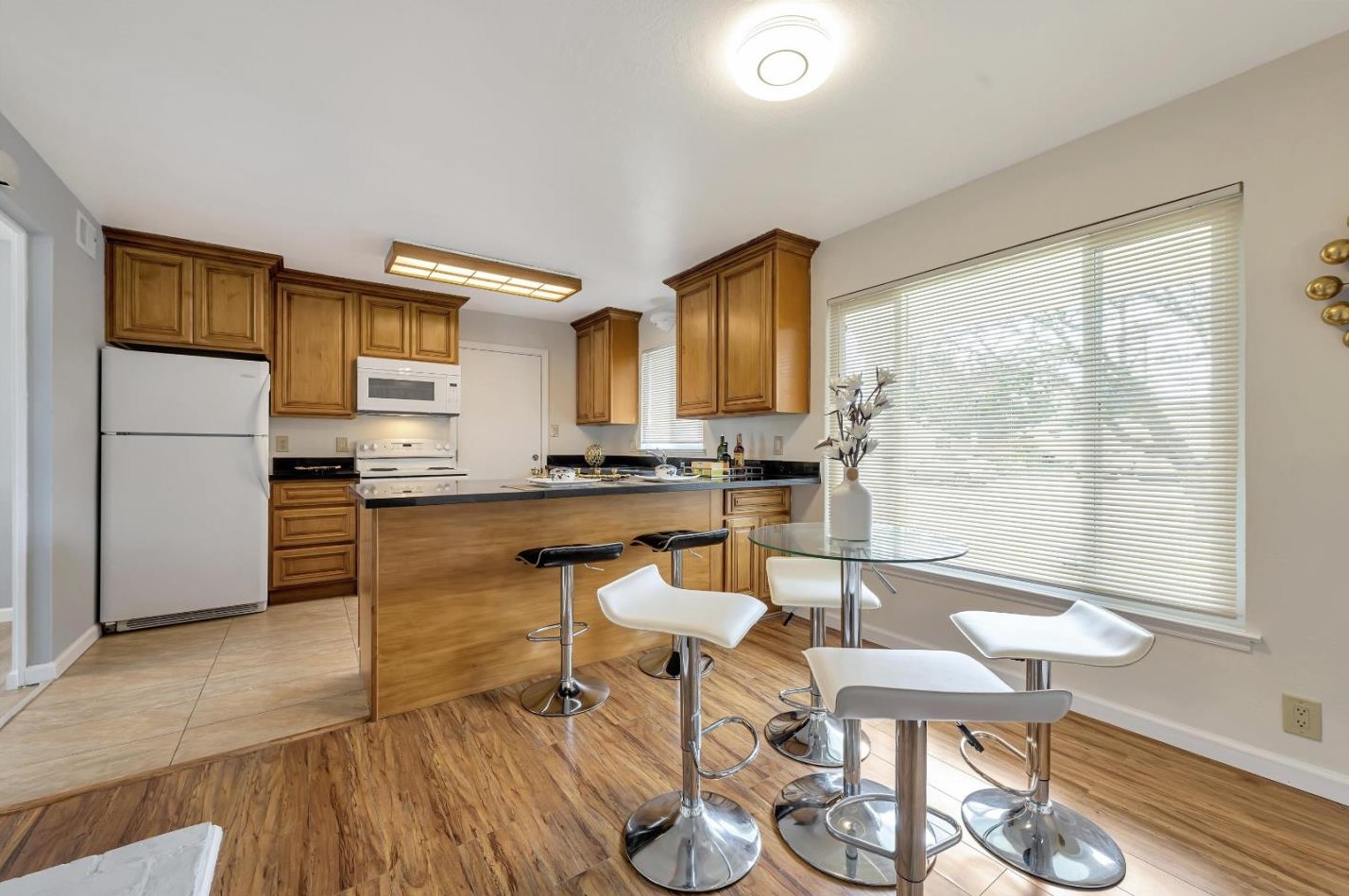 6795 Mason Way, San Jose, CA 95129-2828