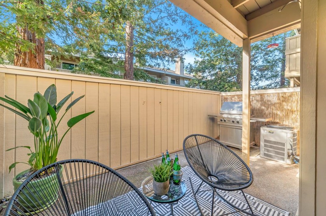 4121 Amberwood Cir, Pleasanton, CA 94588