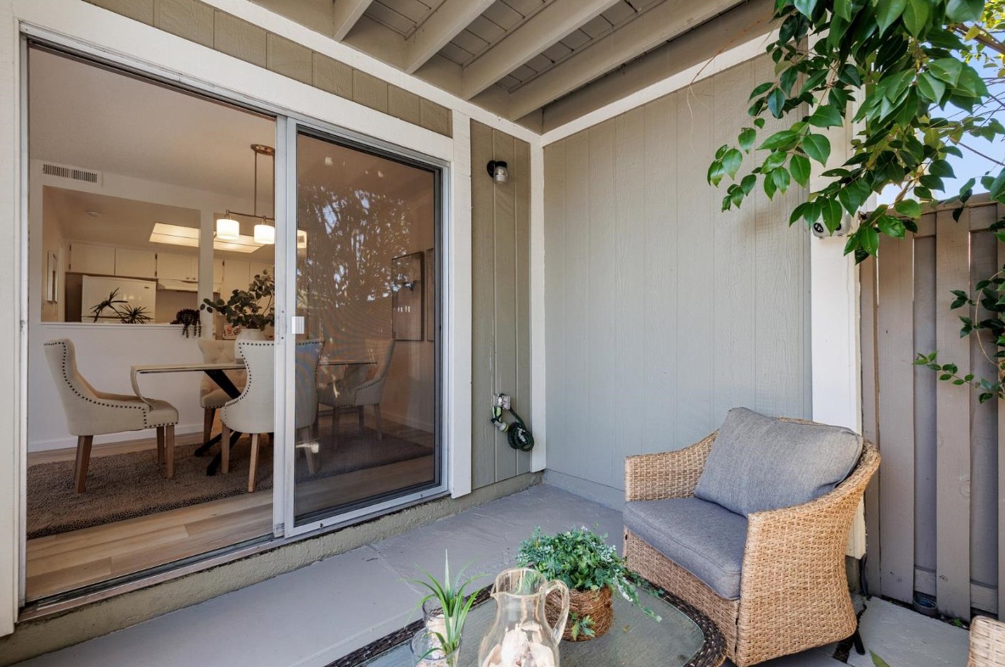 761 Orion Ln, San Mateo CA  94404-2787 exterior