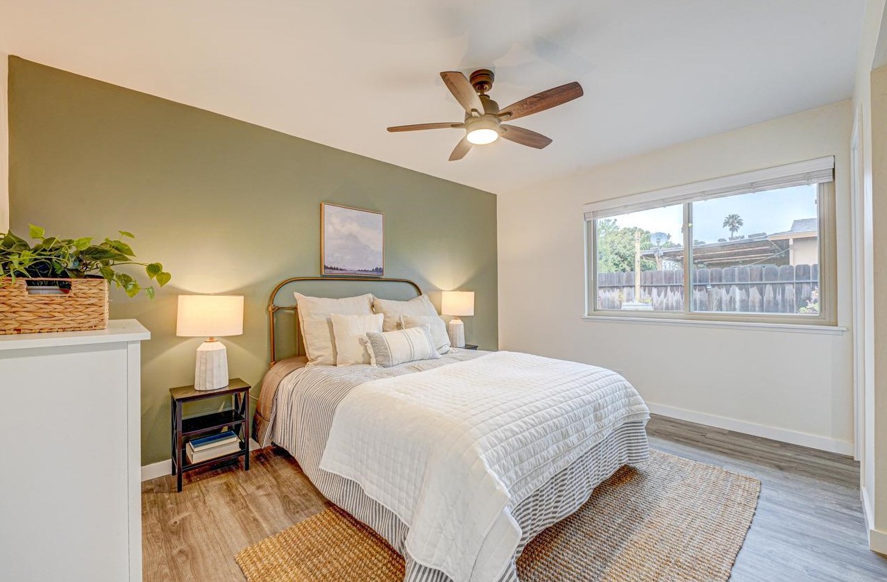 1335 Cherokee Dr, Salinas CA  93906-2622 exterior