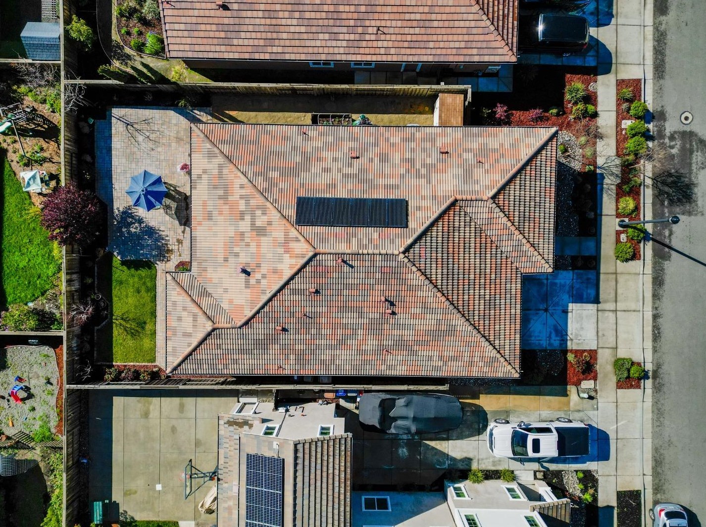 2019 Harry Lorenzo Ave, Woodland CA  95776 exterior