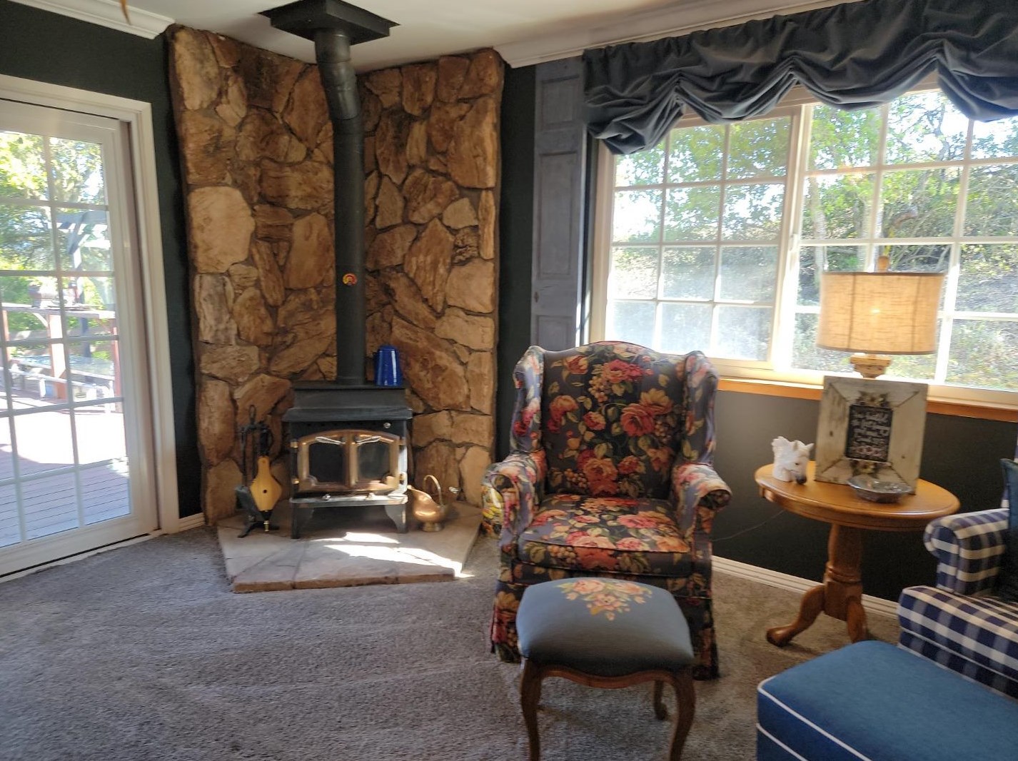 6928 Valle Pacifico Rd, Salinas CA  93907-8949 exterior