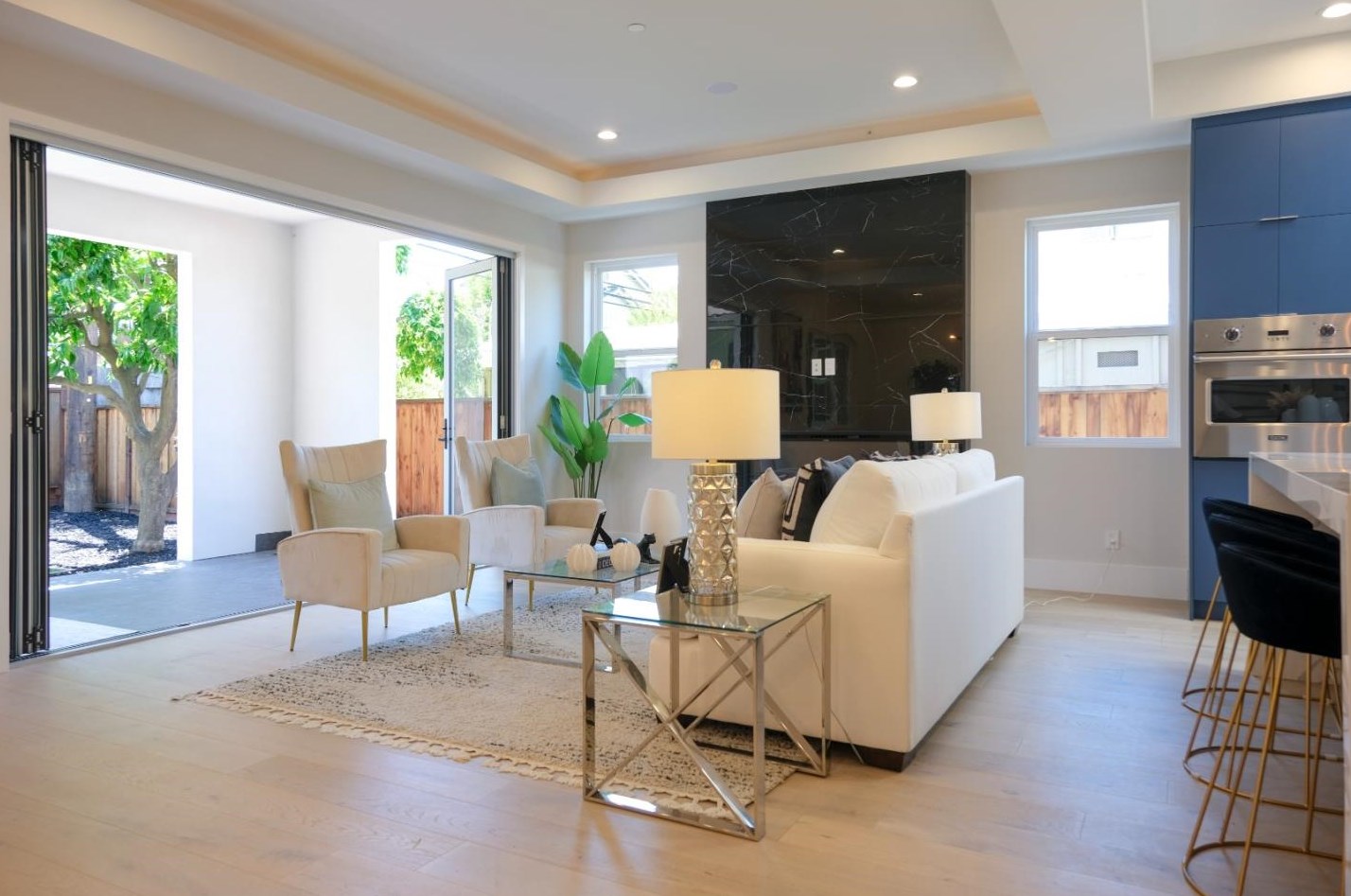 10618-620 Gascoigne Dr, Cupertino CA  95014-3843 exterior