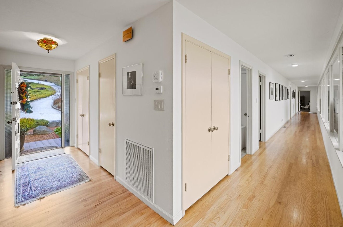 70 Corral De Tierra Rd, Salinas CA  93908-9485 exterior