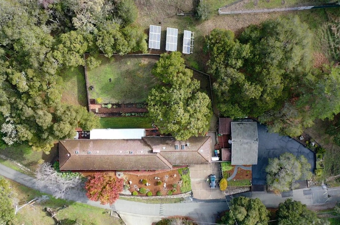 70 Corral De Tierra Rd, Salinas CA  93908-9485 exterior