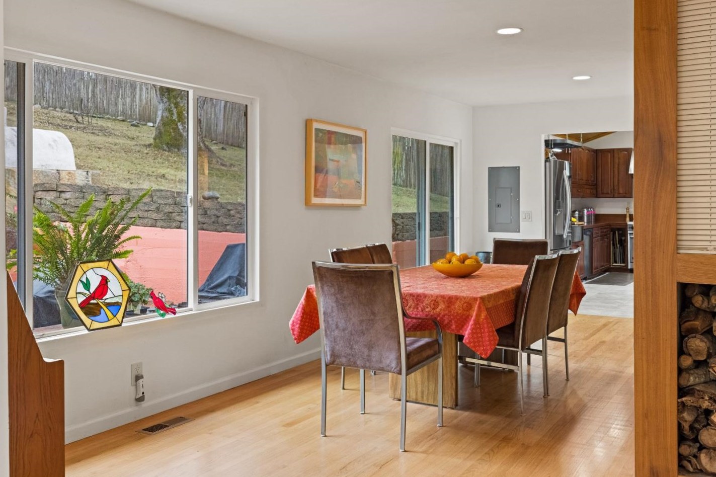 70 Corral De Tierra Rd, Salinas CA  93908-9485 exterior