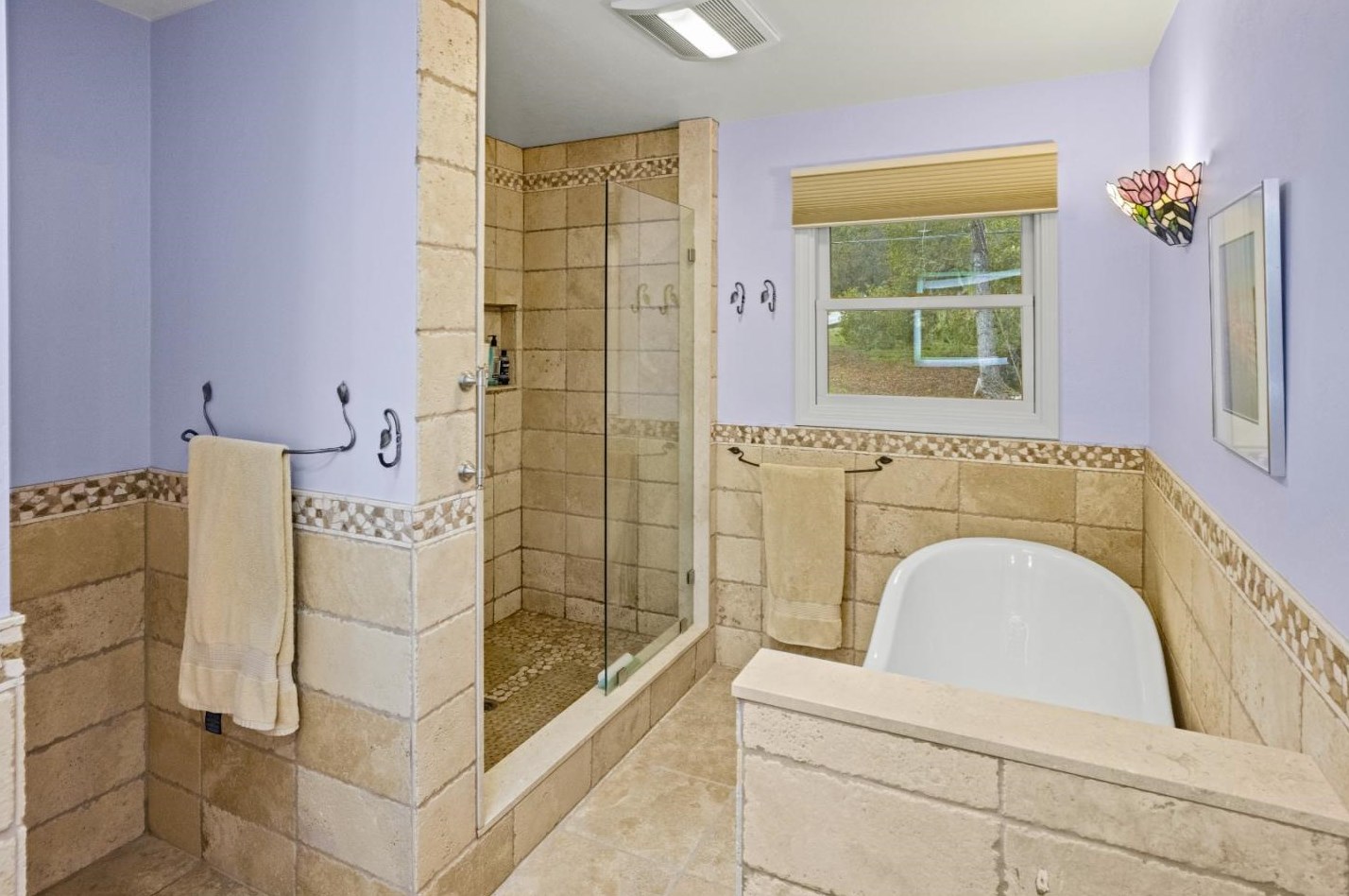 70 Corral De Tierra Rd, Salinas CA  93908-9485 exterior