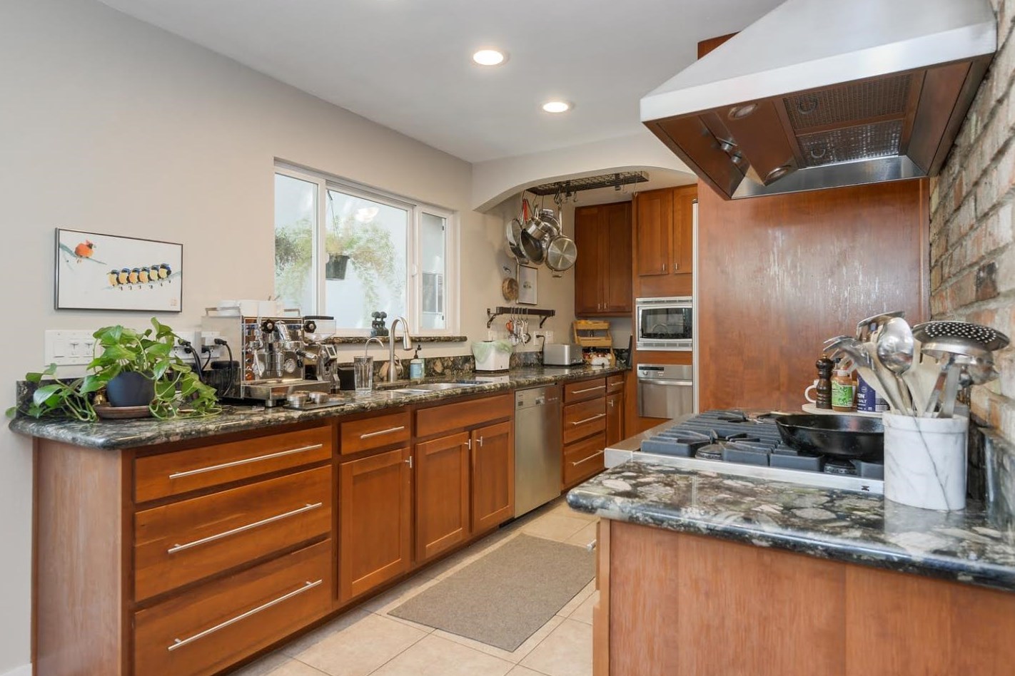 139 Oak Ct, Menlo Park CA  94025-2836 exterior