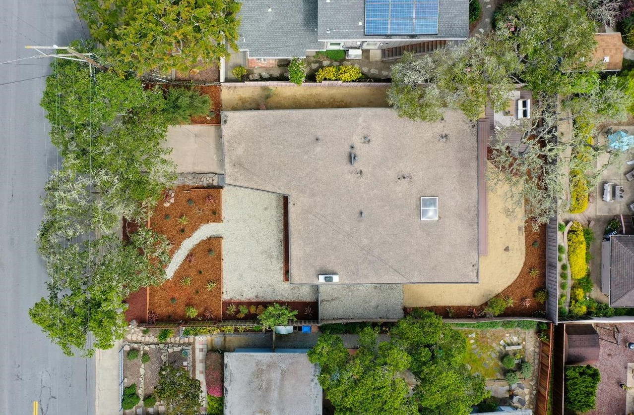 251 Via Del Pinar, Monterey CA  93940-2504 exterior