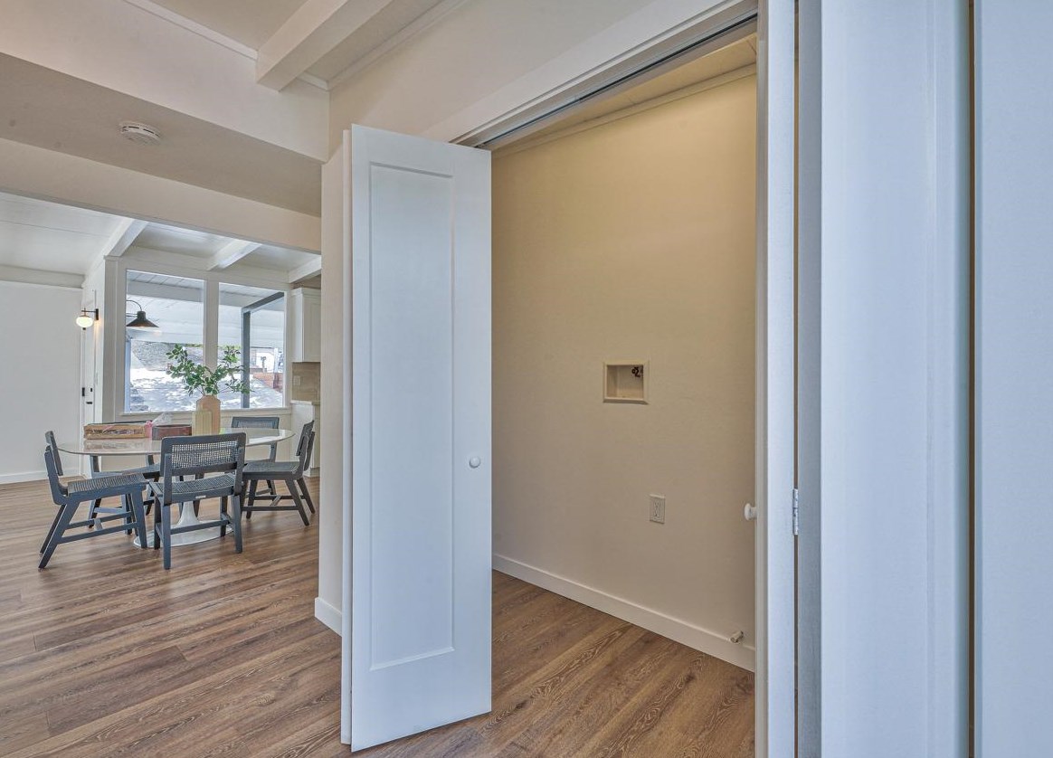 251 Via Del Pinar, Monterey CA  93940-2504 exterior