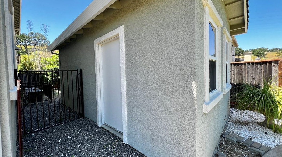 2478 Sanctuary Cir, Fairfield CA  94534-8638 exterior