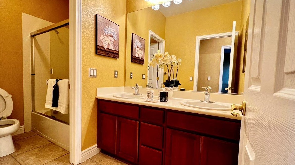 2478 Sanctuary Cir, Fairfield CA  94534-8638 exterior