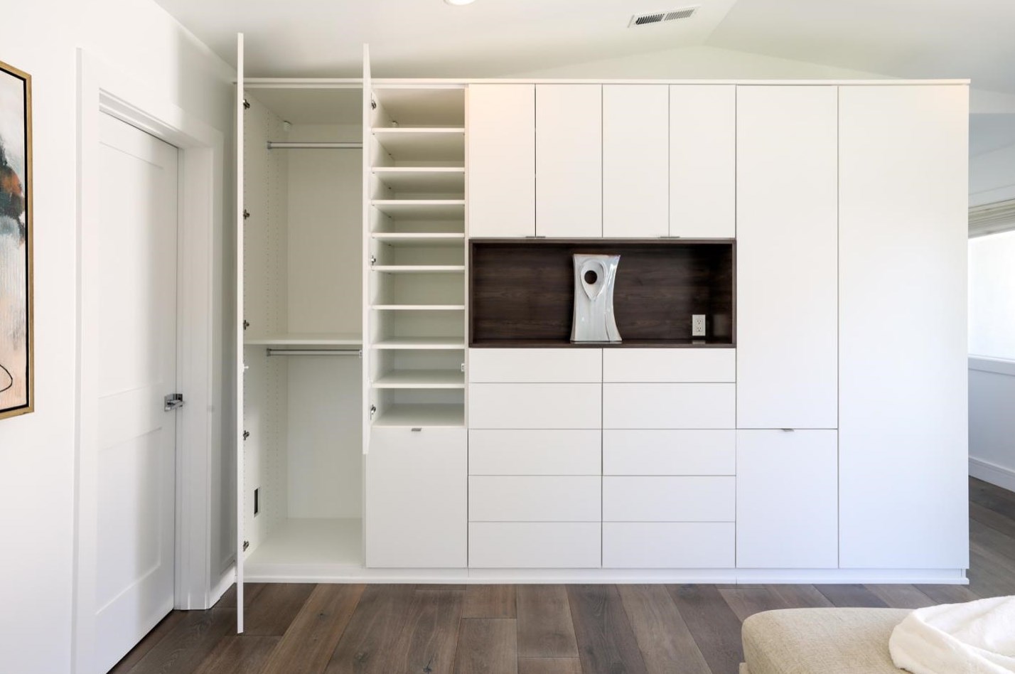 331 Oak Ct, Menlo Park CA  94025-2840 exterior