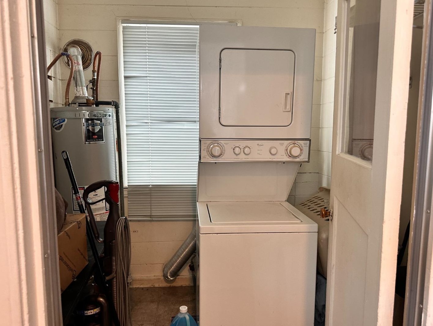 323 Maple St, Salinas CA 93901-3229 exterior