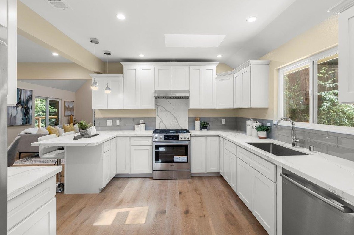 20920 Nez Perce Trl, Los Gatos CA  95033-8829 exterior