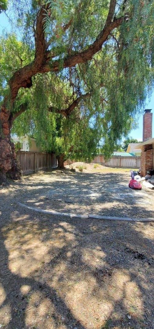 1961 Valley View Rd, Hollister CA  95023-5861 exterior