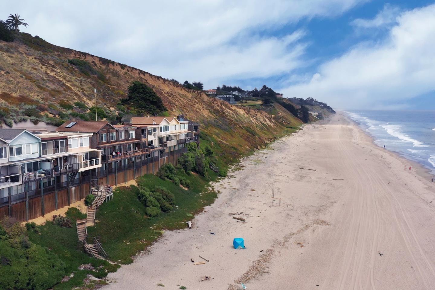 456 Oceanview Dr, La Selva Beach, CA 95076 MLS ML81934468 Coldwell