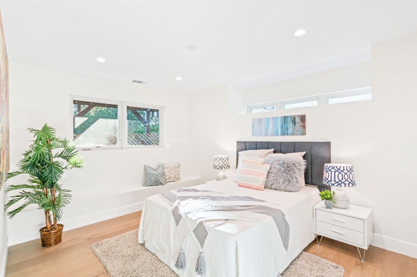 1324 Bel Aire Rd, San Mateo CA  94402-3650 exterior