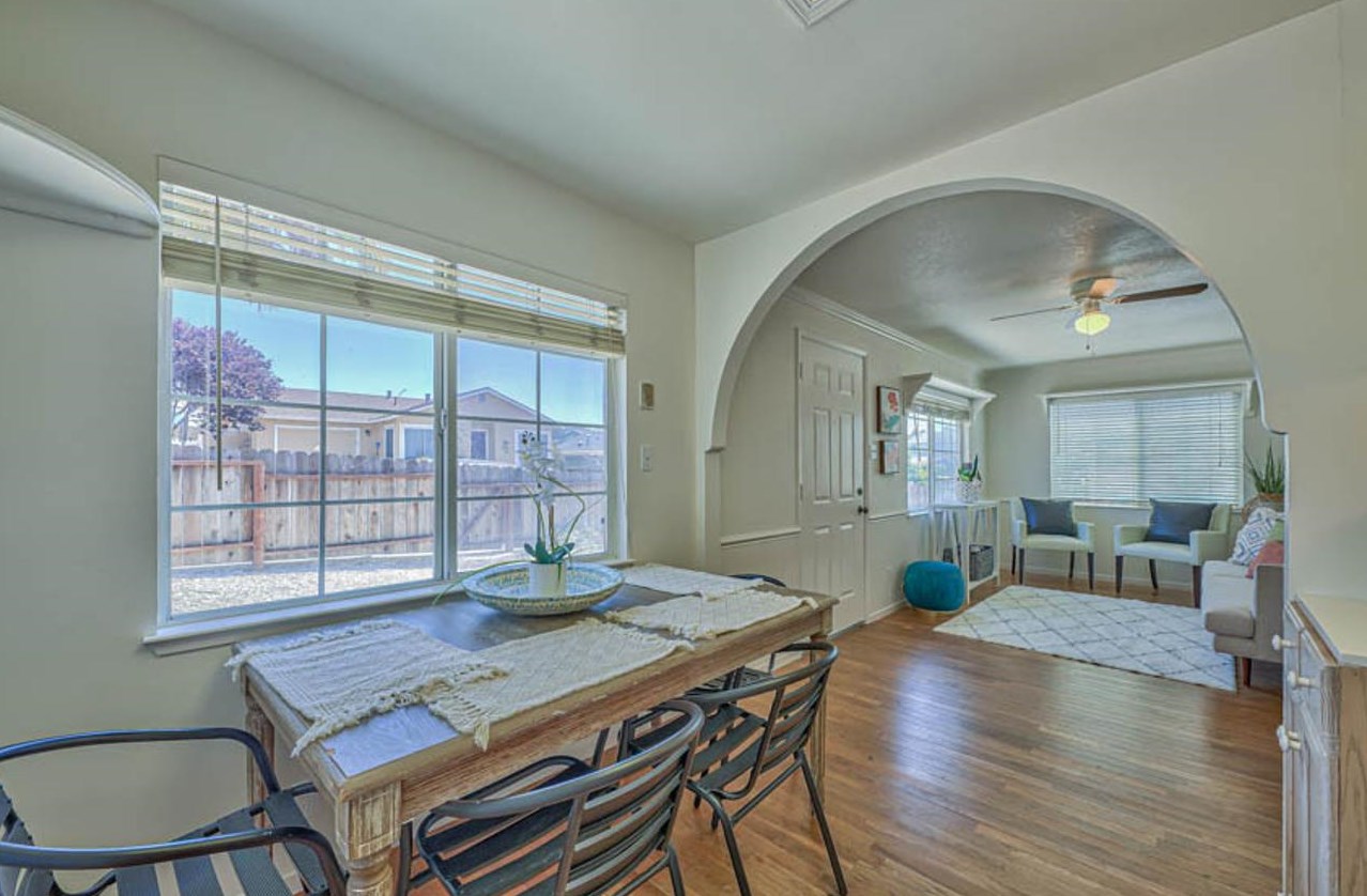 1693 Vallejo St, Seaside CA 93955-3973 exterior