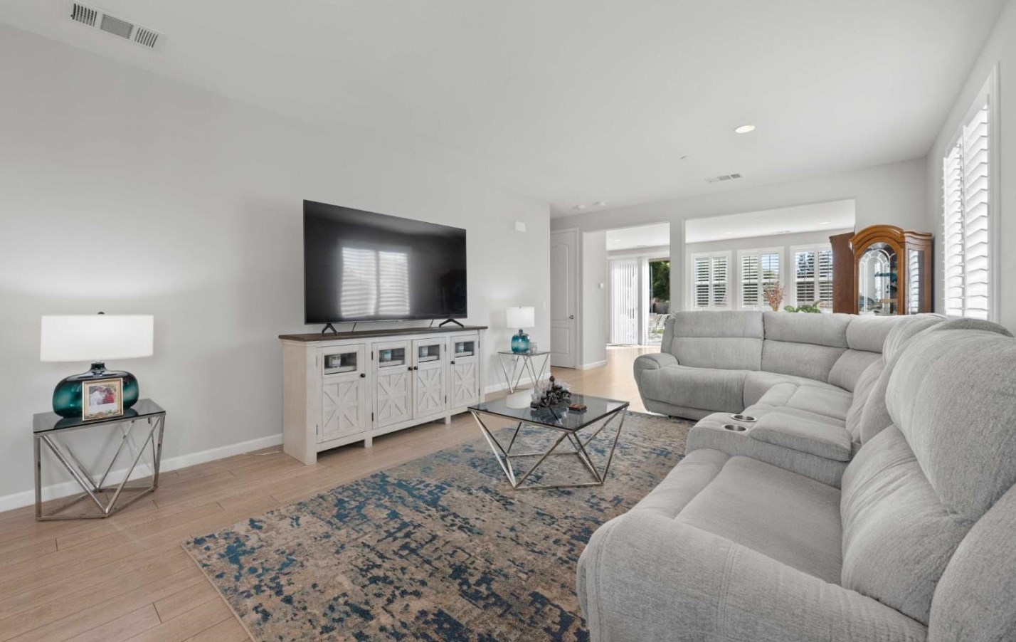 961 Verissimo Ct, Hollister, CA 95023