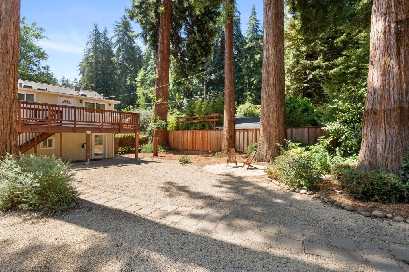 127 Beth Dr, Felton, CA 95018
