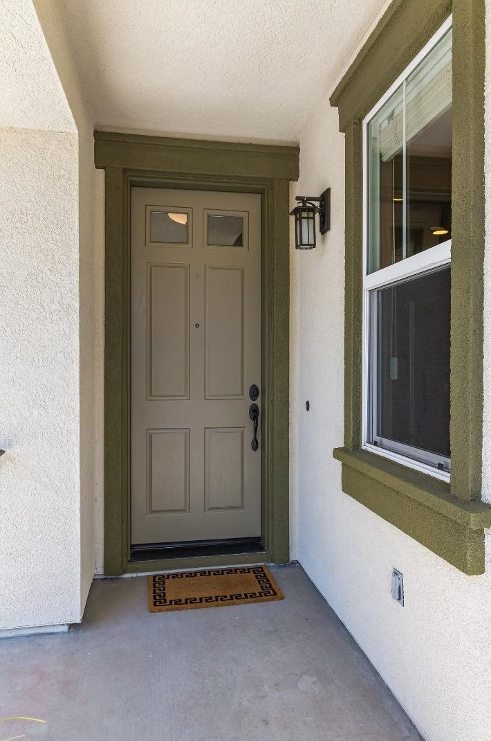 529 Sandlewood St, Menlo Park CA  94025-1374 exterior