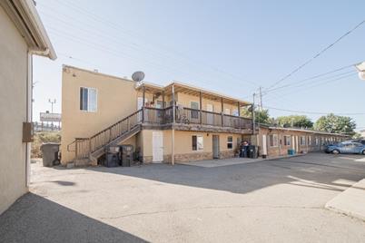 21 Main St, Watsonville, CA 95076 - Photo 1