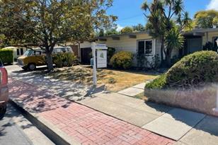 792 Avelar St, East Palo Alto, CA 94303