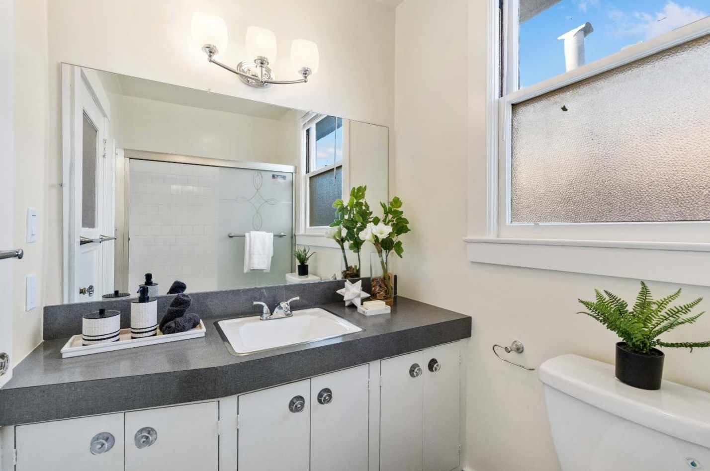 32 Winding Way, San Francisco CA 94112-4527 exterior