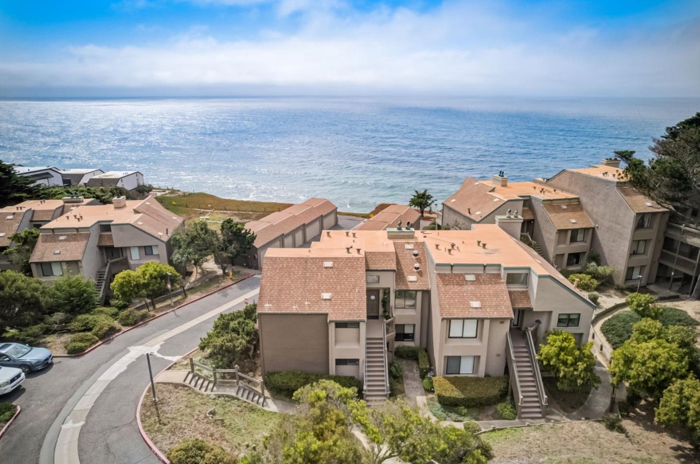 202 Palmetto Ave 9, Pacifica, CA 94044