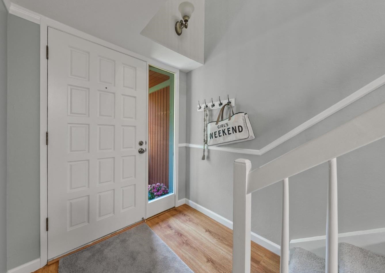 196 Central Ave, Mountain View, CA 94043