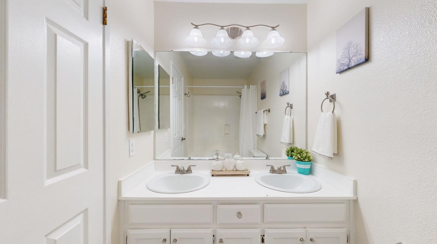 201 Palermo Ct, Rodeo CA 94547-2211 exterior