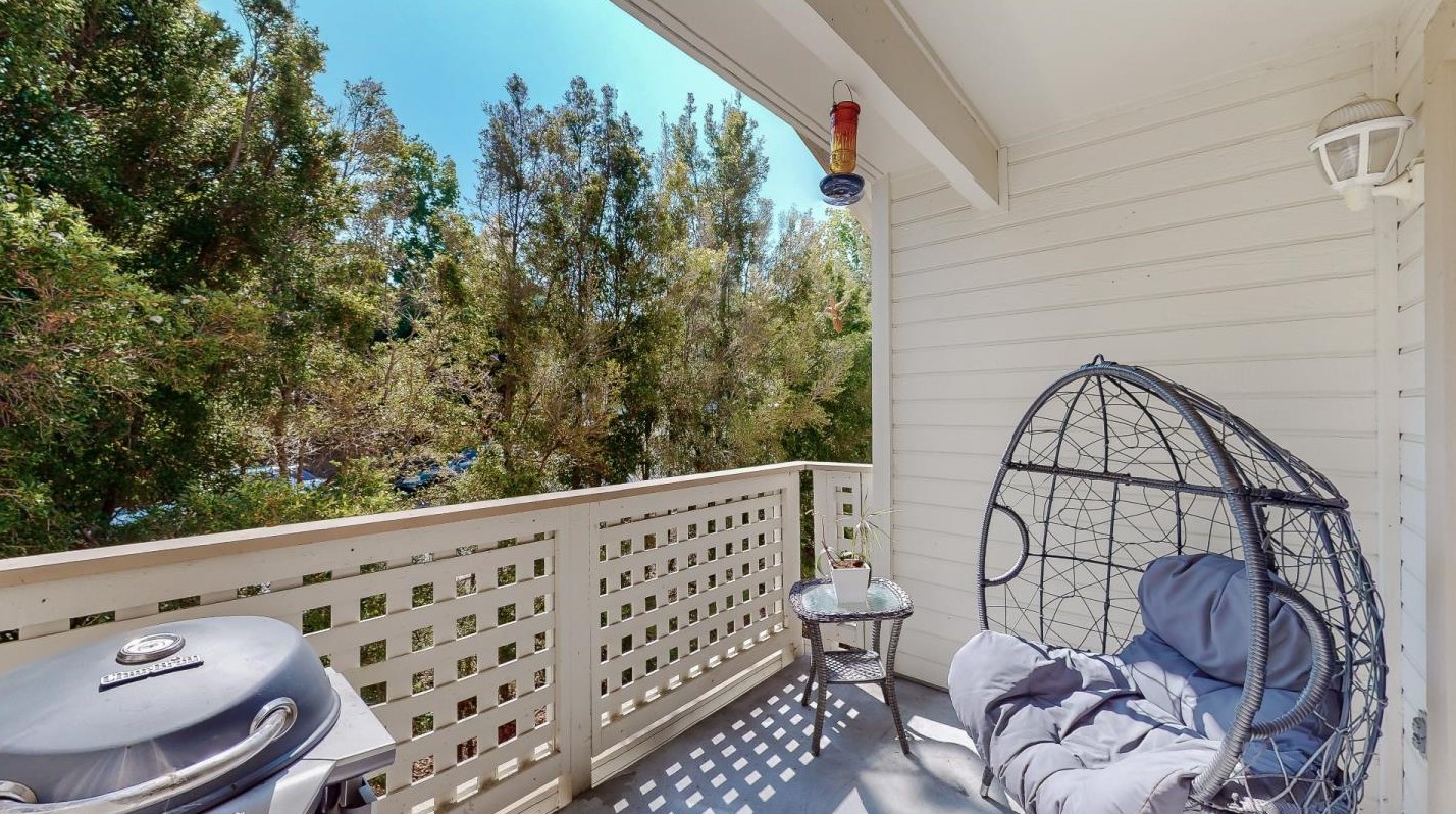 201 Palermo Ct, Rodeo CA 94547-2211 exterior