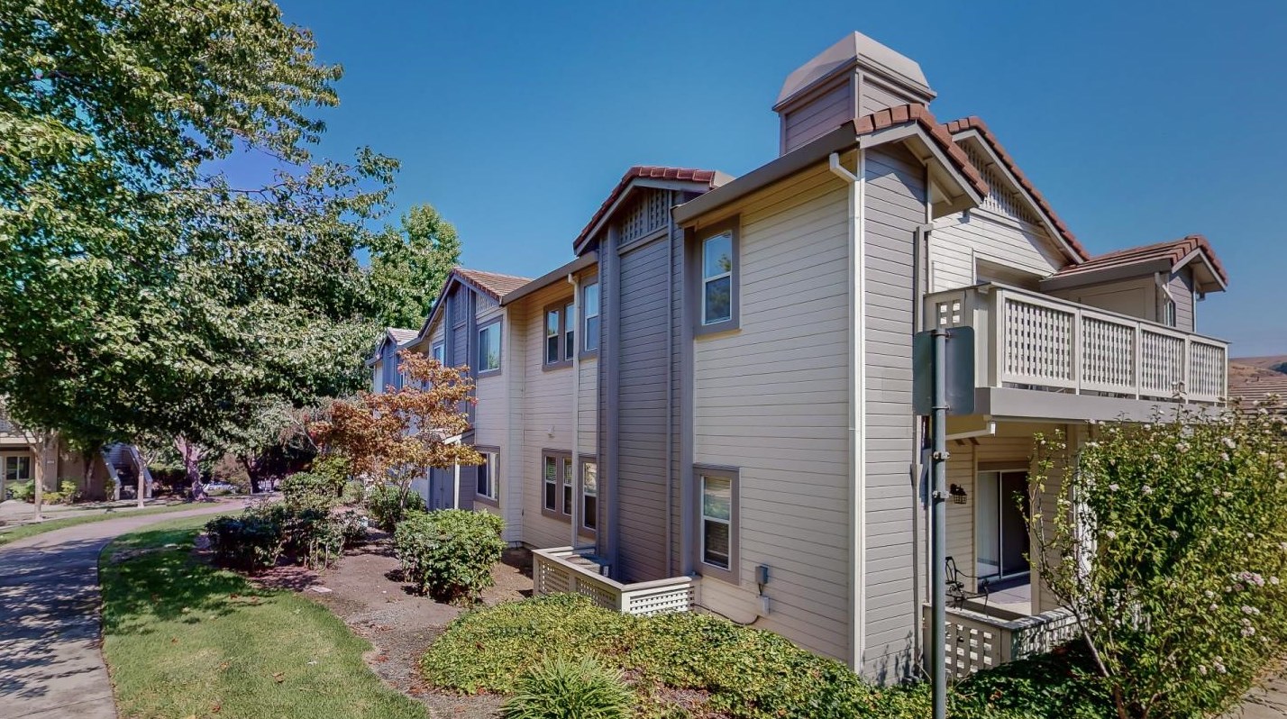 201 Palermo Ct, Rodeo CA 94547-2211 exterior