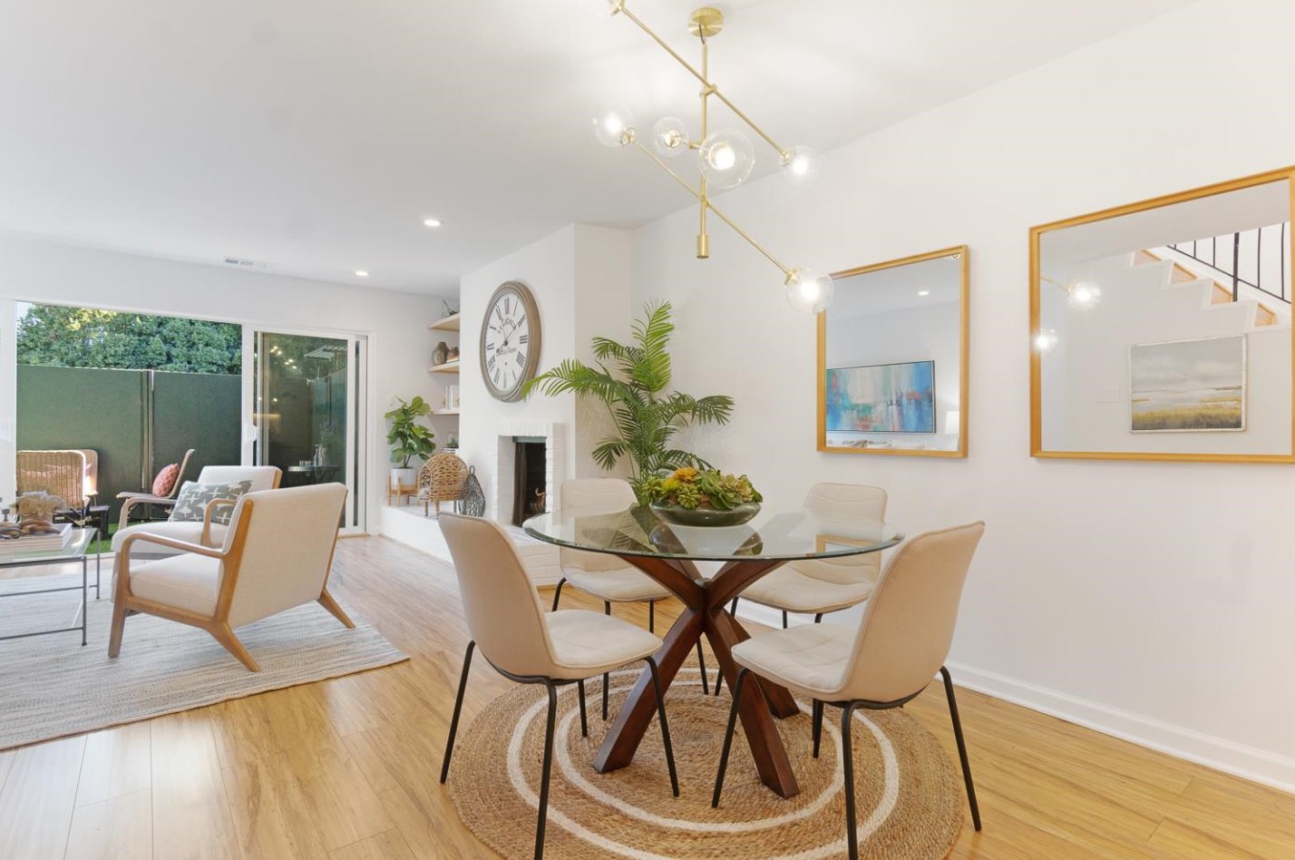 834 Delaware St, San Mateo CA  94401-1504 exterior