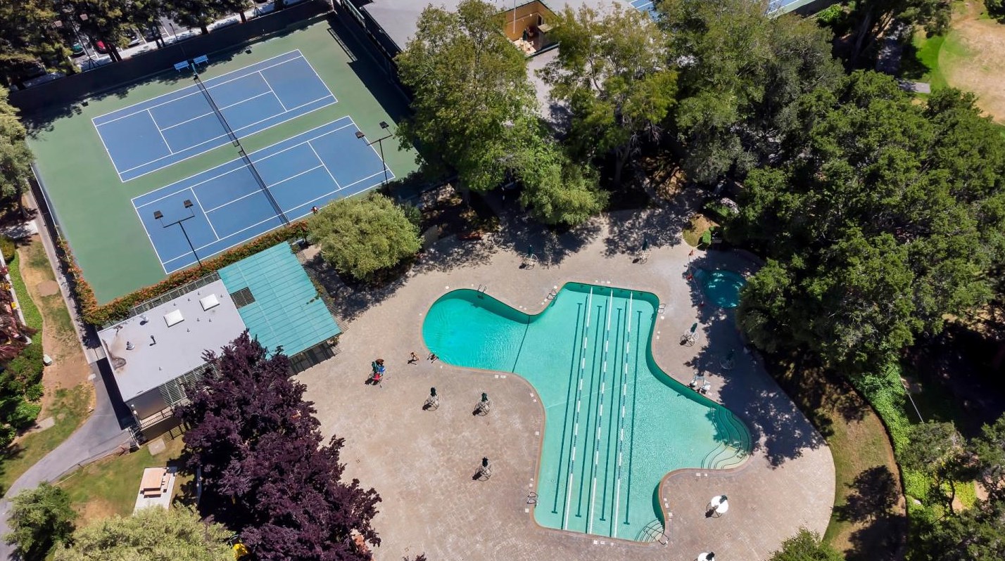 834 Delaware St, San Mateo CA  94401-1504 exterior