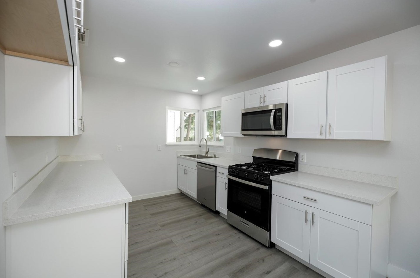 3118 Farris Ave, Ceres CA  95307-3504 exterior