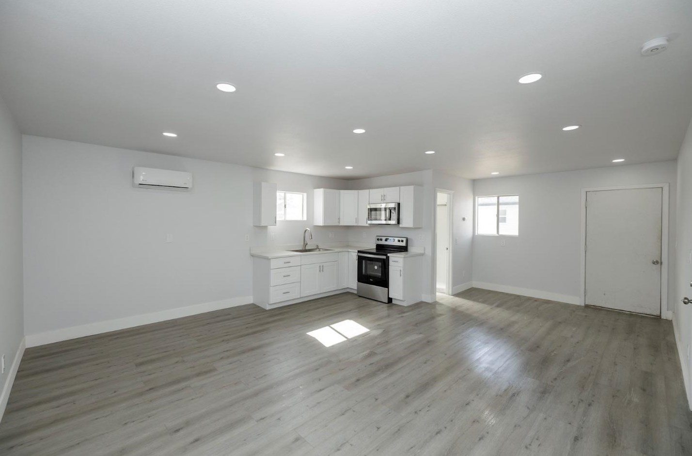 3118 Farris Ave, Ceres CA  95307-3504 exterior