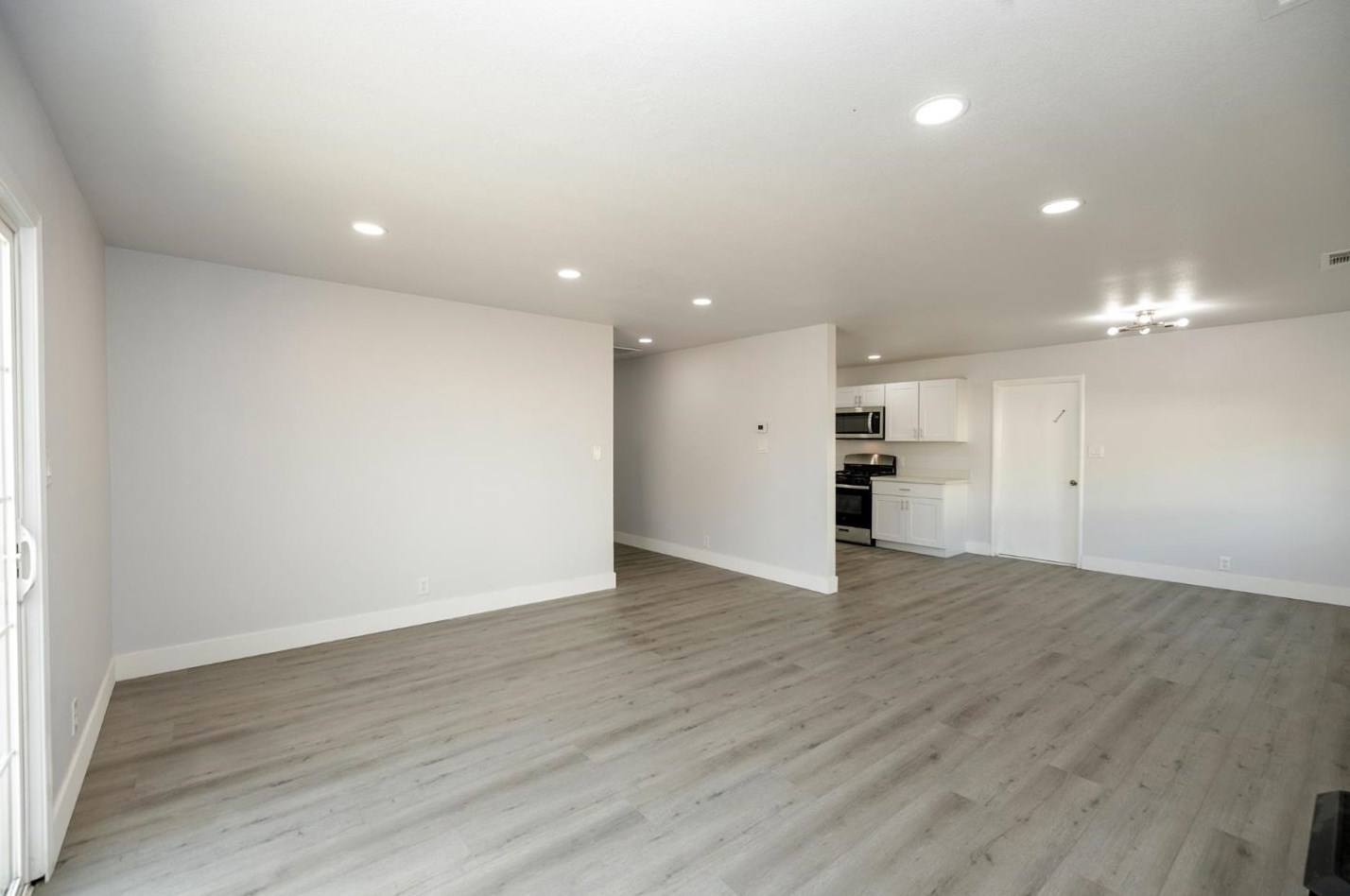 3118 Farris Ave, Ceres CA  95307-3504 exterior