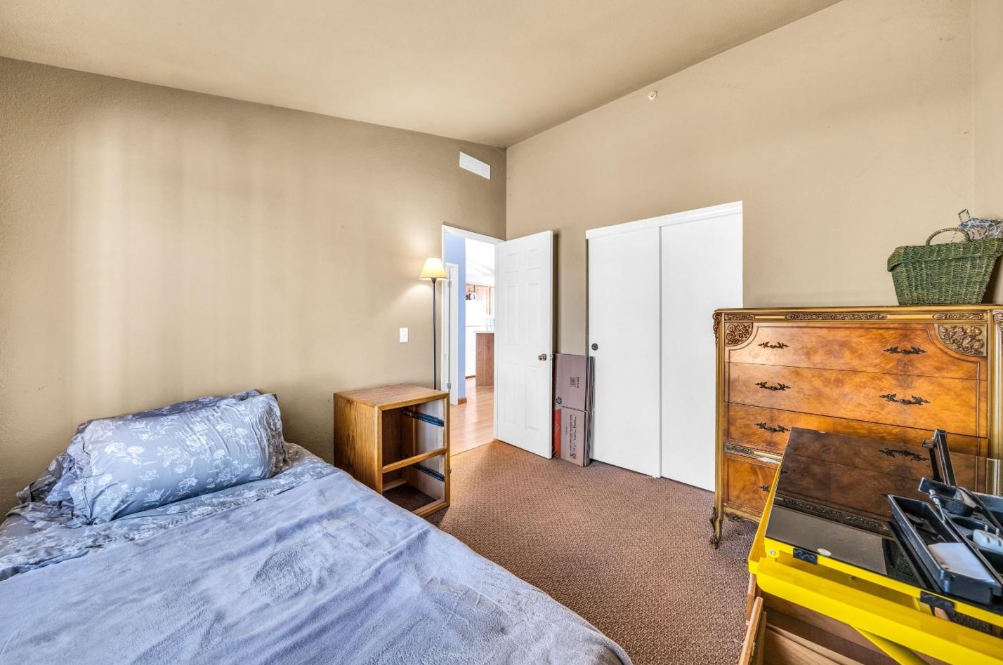 8645 Archer Rd, Salinas CA  93907-8791 exterior