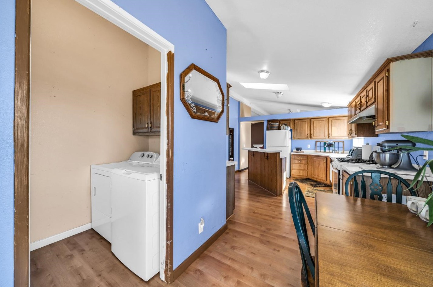 8645 Archer Rd, Salinas CA  93907-8791 exterior