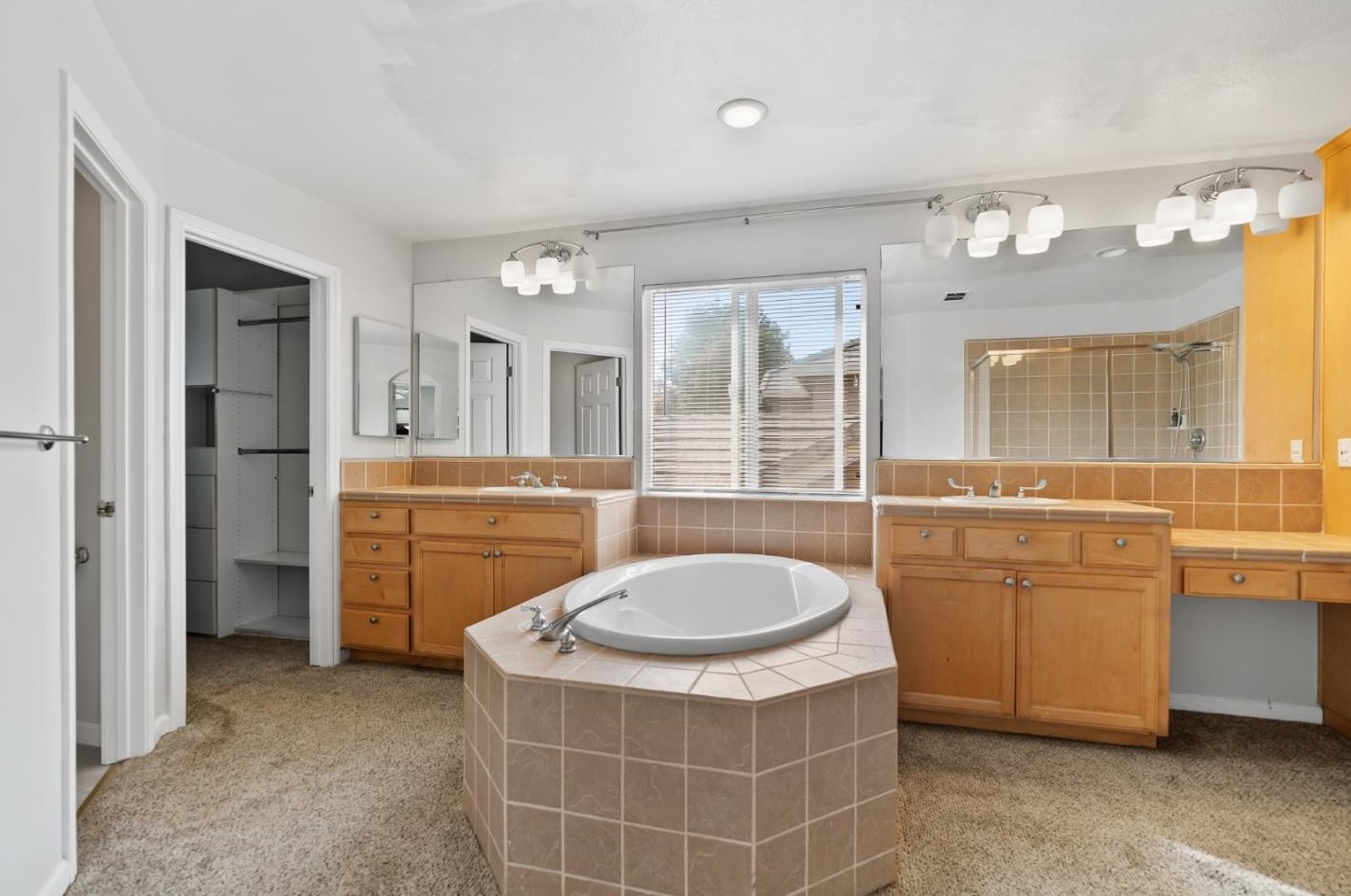 1825 Tioga Pass Way, Antioch CA  94531-9073 exterior
