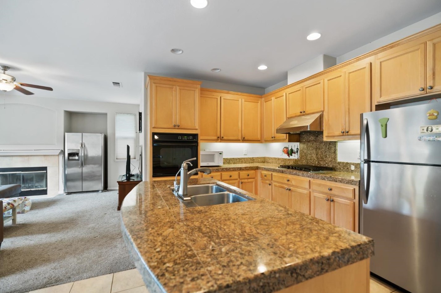 1825 Tioga Pass Way, Antioch CA  94531-9073 exterior