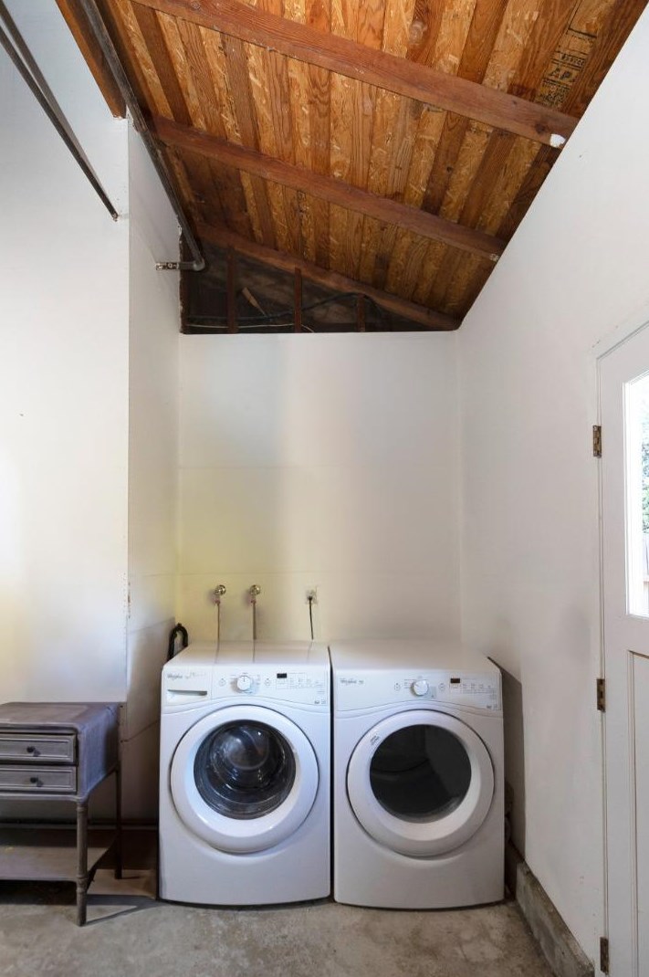 3470 Glendora Dr, San Mateo CA  94403-3942 exterior