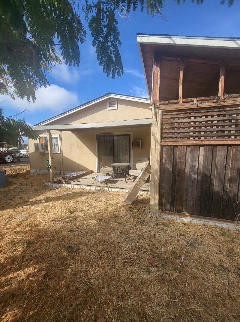 391 Magladry Rd, Hollister, CA 95023