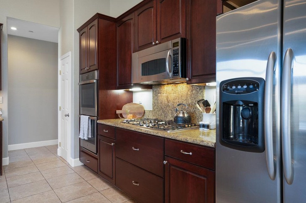 17890 Pesante Rd, Salinas CA  93907-1563 exterior