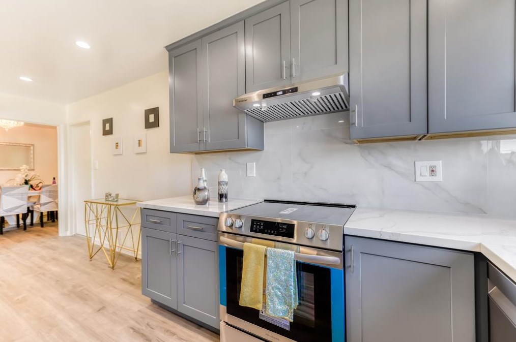 2940 Gomer Dr, Richmond CA  94806-2659 exterior