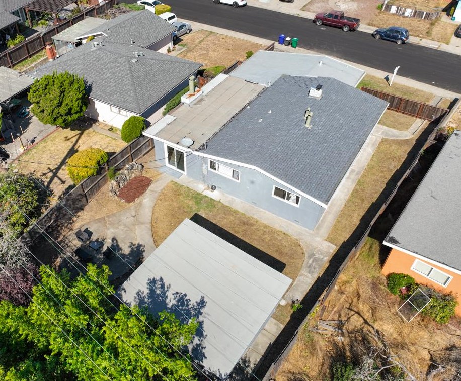 2940 Gomer Dr, Richmond CA  94806-2659 exterior